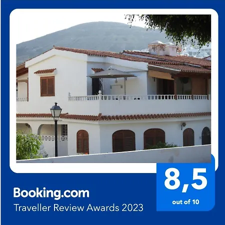 Feriehus La Palmera1 Casa Al Primer Piso Con 2 - Two Bedroom House On The First Floor --- La Palmera 2 Casa En Planta Baja Con 1 Dormitorio, One Bedroom House On The Ground Floor Agaete (Gran Canaria)