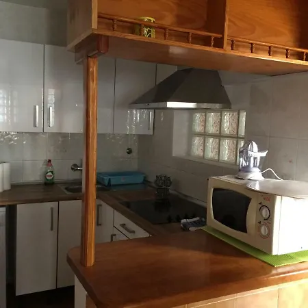 Vakantiehuis La Palmera1 Casa Al Primer Piso Con 2 - Two Bedroom House On The First Floor --- La Palmera 2 Casa En Planta Baja Con 1 Dormitorio, One Bedroom House On The Ground Floor